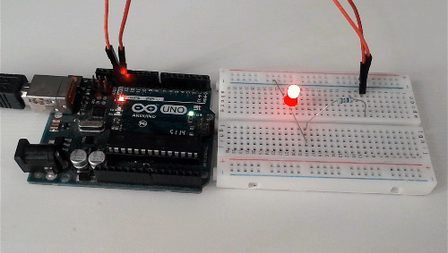 Arduino piscando um LED